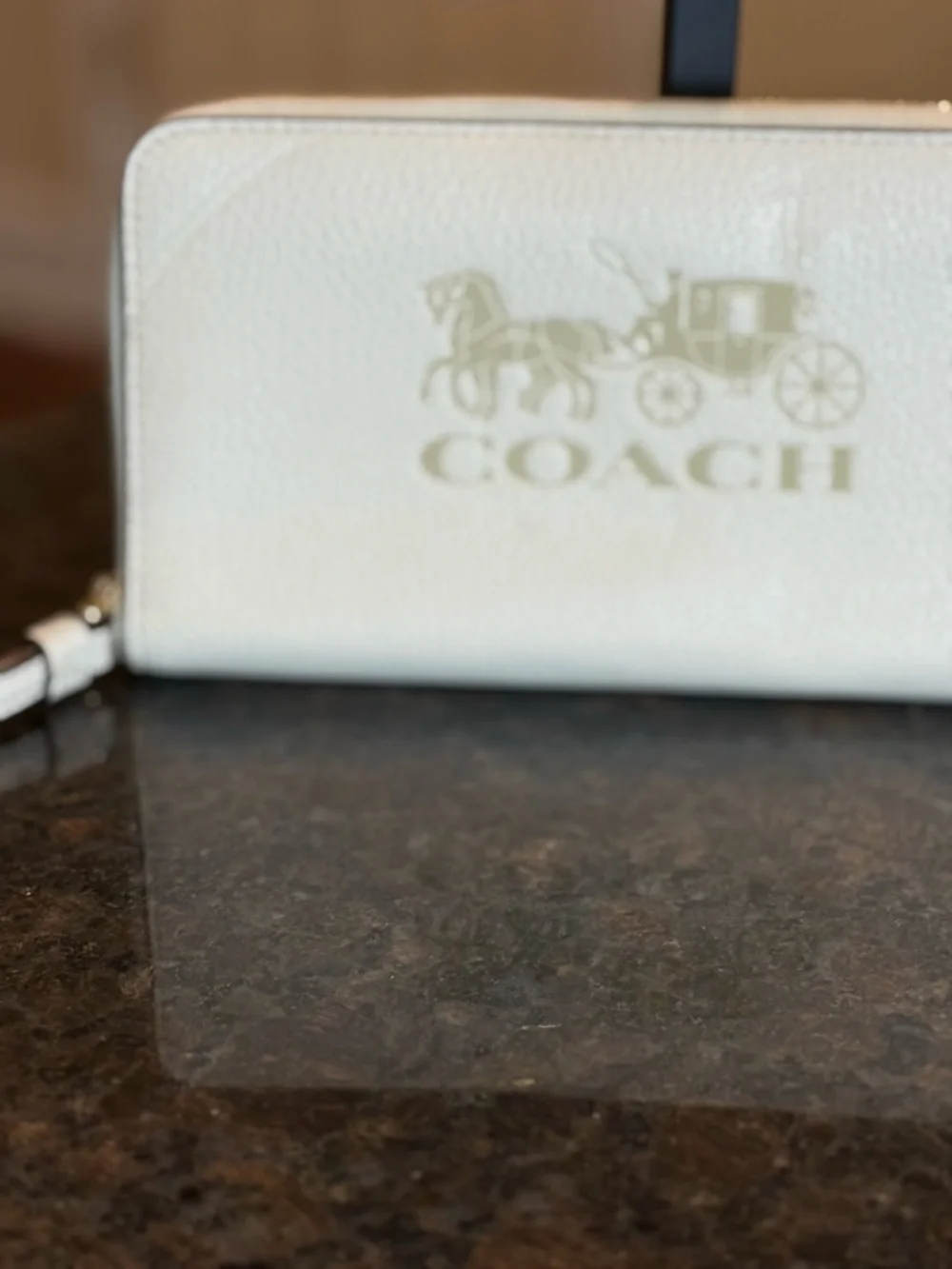 Coach Heritage Cream Zip-Around Pebbled Leather Wristlet with Gold Logo